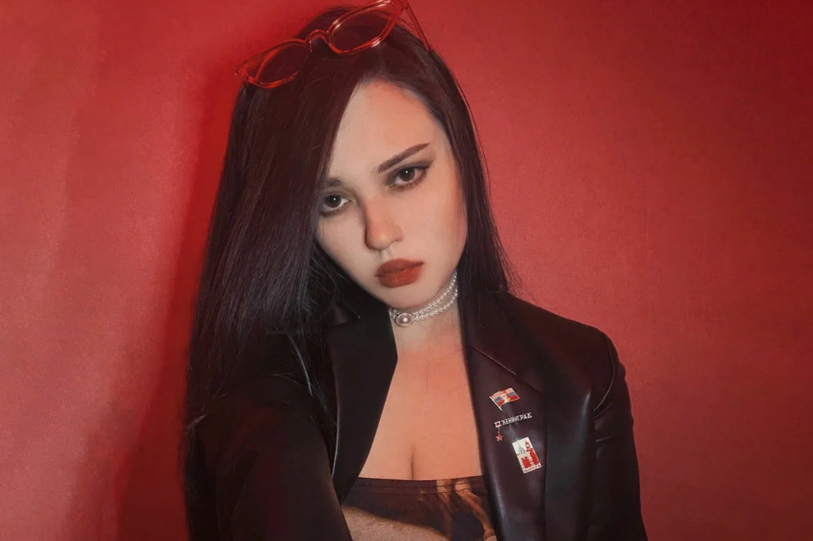 Dead blonde 